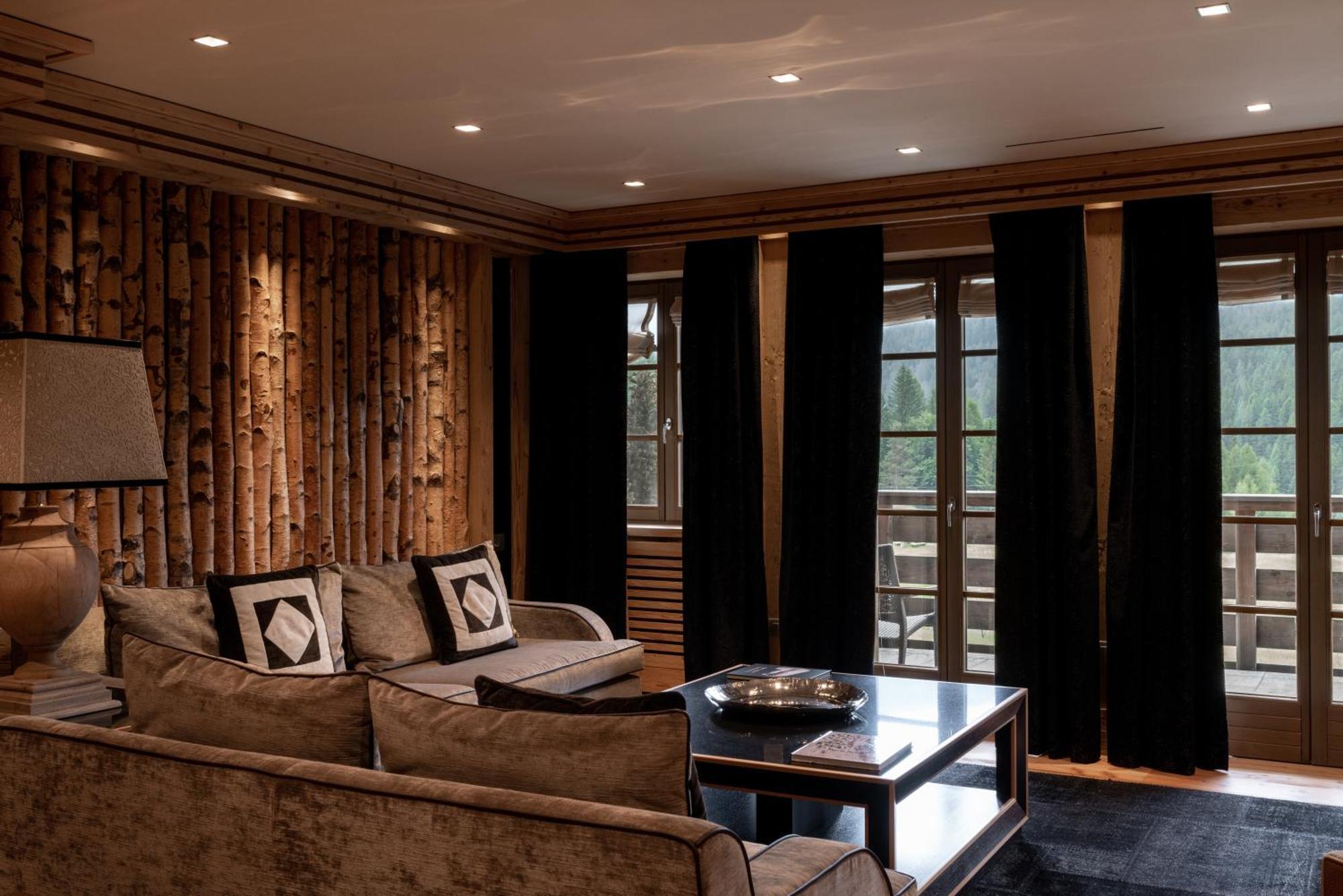 Rosapetra Spa Resort - Small Luxury Hotels Of The World Cortina d'Ampezzo Exterior photo