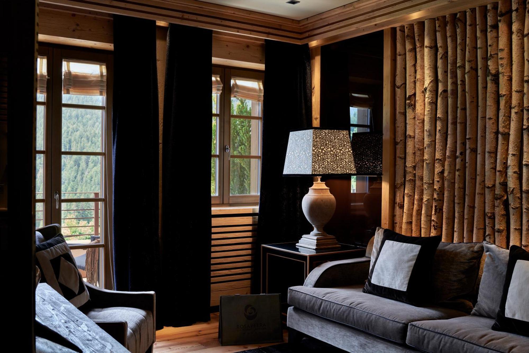 Rosapetra Spa Resort - Small Luxury Hotels Of The World Cortina d'Ampezzo Exterior photo